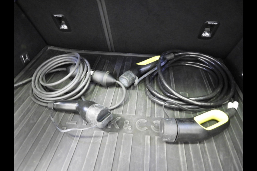 Lynk & Co 01 1.5 PHEV BlackEdition ZW.HEMEL/360CAM/SCHUIFDAK/LED/20"LMV!