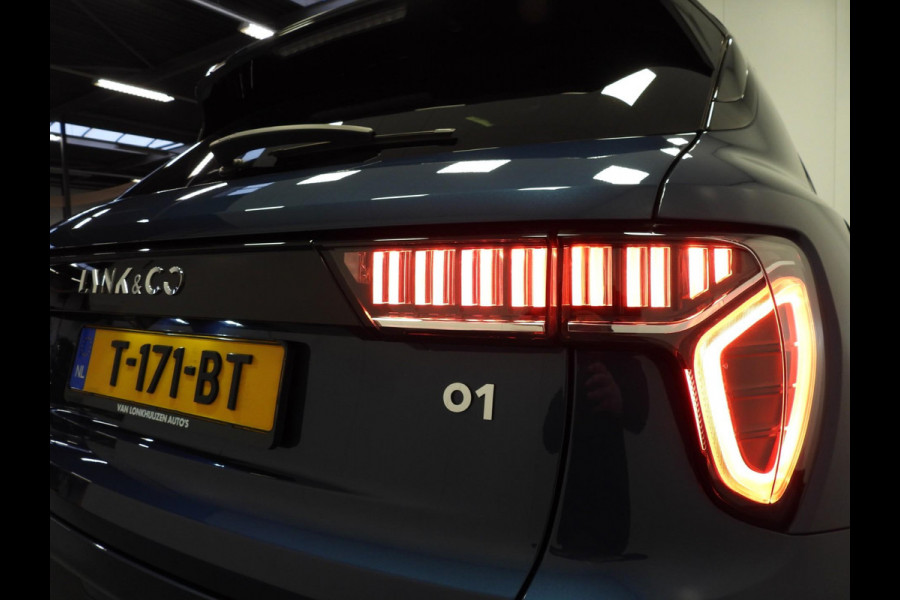 Lynk & Co 01 1.5 PHEV BlackEdition ZW.HEMEL/360CAM/SCHUIFDAK/LED/20"LMV!
