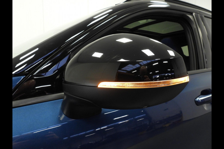 Lynk & Co 01 1.5 PHEV BlackEdition ZW.HEMEL/360CAM/SCHUIFDAK/LED/20"LMV!