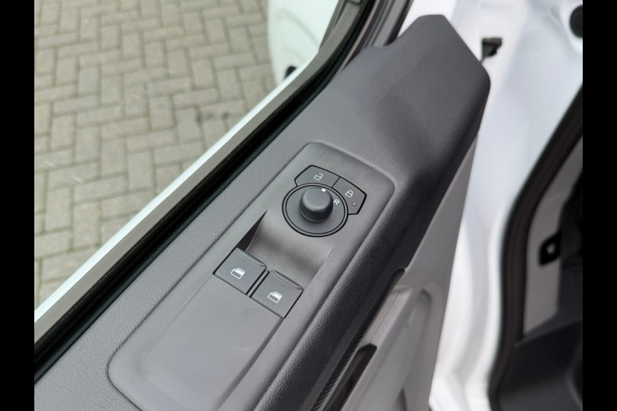 Ford Transit Kombi Custom 9 pers. Plug-in Hybride 340 L2H1 233pk Trend