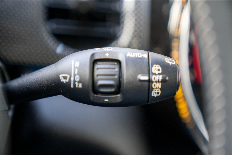 MINI Cooper 1.5 Classic | Prijs rijklaar incl. 12 mnd garantie | Lmv Navi Camera Pdc Apple/Android Stoelverw