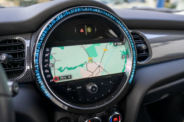 MINI Cooper 1.5 Classic | Prijs rijklaar incl. 12 mnd garantie | Lmv Navi Camera Pdc Apple/Android Stoelverw