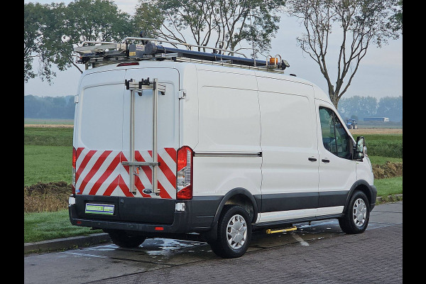 Ford Transit 350 2.0 TDCI L2H2 Trend Imperiaal Werkplaats-Inrichting Navi Airco Camera 130Pk Euro6 Oh-Historie 1e Eigenaar!