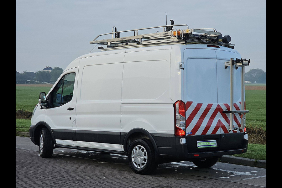 Ford Transit 350 2.0 TDCI L2H2 Trend Imperiaal Werkplaats-Inrichting Navi Airco Camera 130Pk Euro6 Oh-Historie 1e Eigenaar!