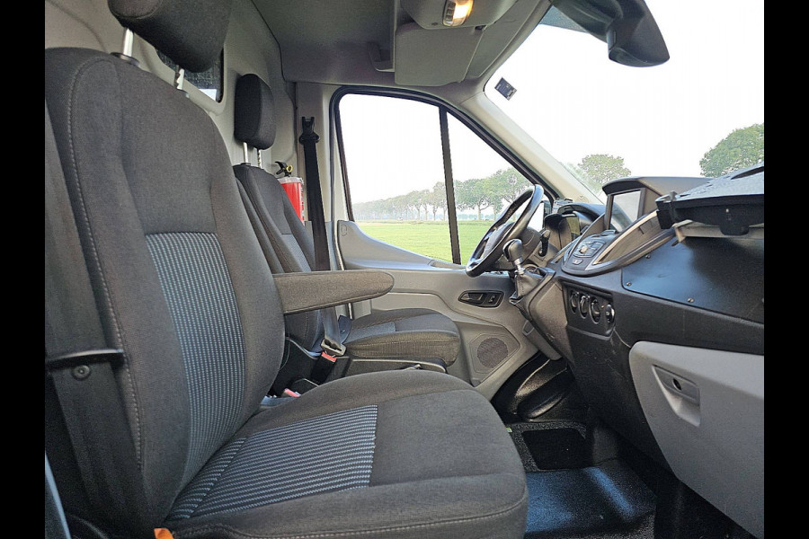 Ford Transit 350 2.0 TDCI L2H2 Trend Imperiaal Werkplaats-Inrichting Navi Airco Camera 130Pk Euro6 Oh-Historie 1e Eigenaar!