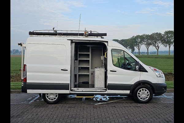 Ford Transit 350 2.0 TDCI L2H2 Trend Imperiaal Werkplaats-Inrichting Navi Airco Camera 130Pk Euro6 Oh-Historie 1e Eigenaar!