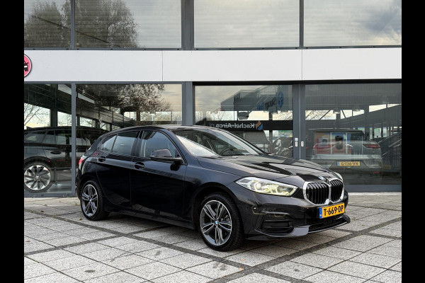 BMW 1-serie 118i Aut. Exe Sportline M-Int | Trekhaak | Facelift | Virtual Cockpit |