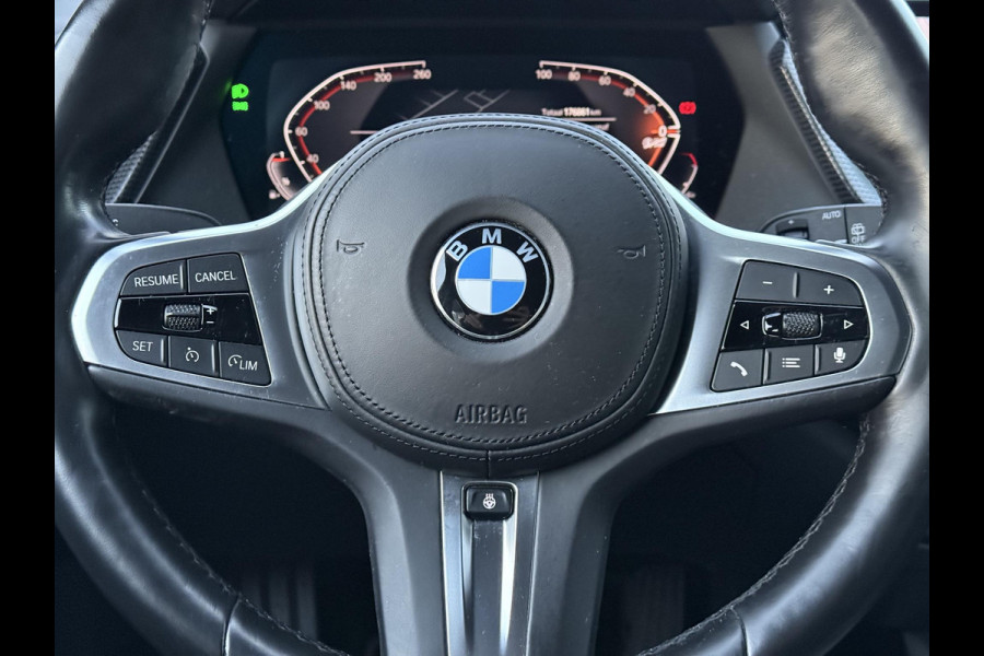BMW 1-serie 118i Aut. Exe Sportline M-Int | Trekhaak | Facelift | Virtual Cockpit |