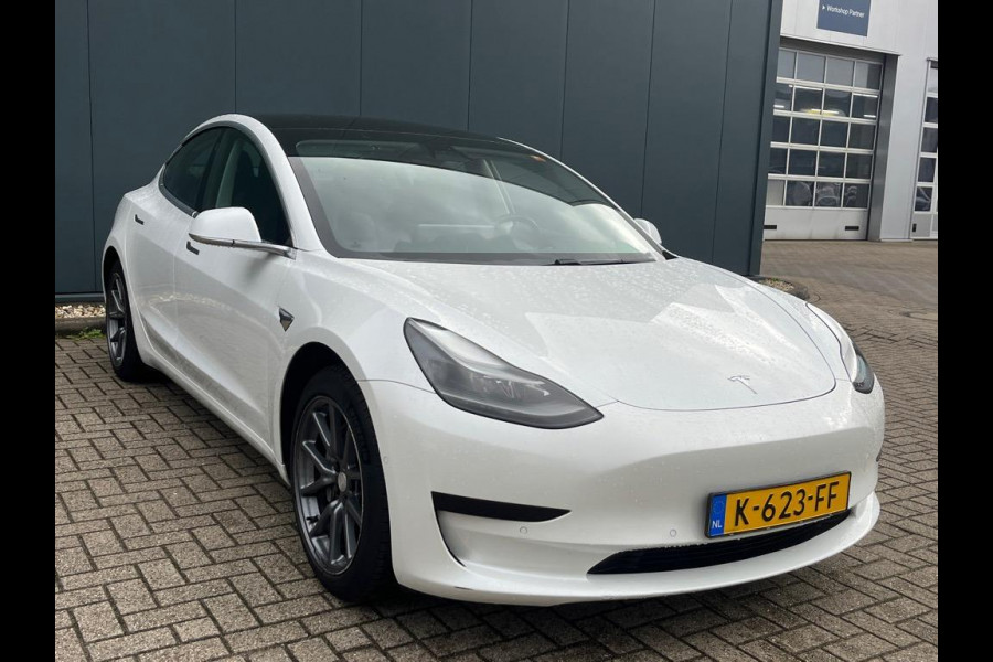 Tesla Model 3 Aut. Range Plus | Autopilot | Panorama | Leder |