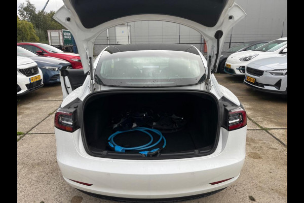 Tesla Model 3 Aut. Range Plus | Autopilot | Panorama | Leder |