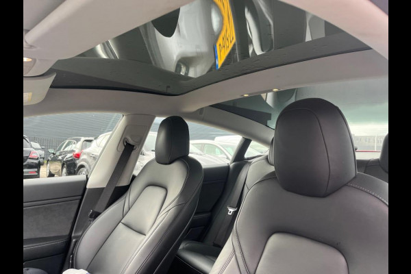 Tesla Model 3 Aut. Range Plus | Autopilot | Panorama | Leder |