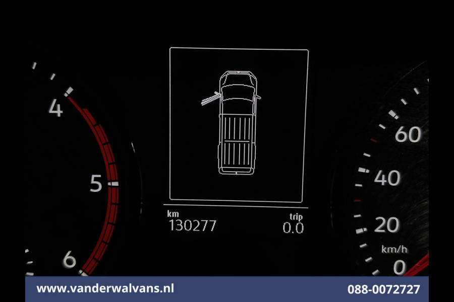 Volkswagen Crafter 2.0 TDI 141pk L3H3 L2H2 Euro6 Airco | Camera | Apple Carplay | Android Auto | Cruisecontrol Massagestoel, Chauffeursstoel