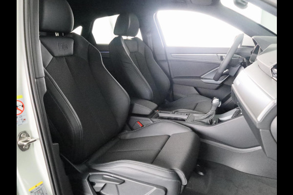 Audi Q3 Sportback 35 TFSI S Edition Competition | Zakelijke financiering 3,99% | Adaptive cruise control | Sonos premium 3d sound | Optiekpakket zwart plus | Ambient verlichting | Keyless |