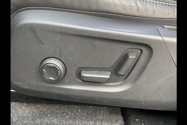 Volvo XC40 Recharge P8 AWD R-Design SOH 92% 1e eigenaar | Origineel NL auto | Pano | Harman Kardon | 360° Camera | Elec. trekhaak | Rijklaar met 12 mnd BOVAG | BTW verrekenbaar