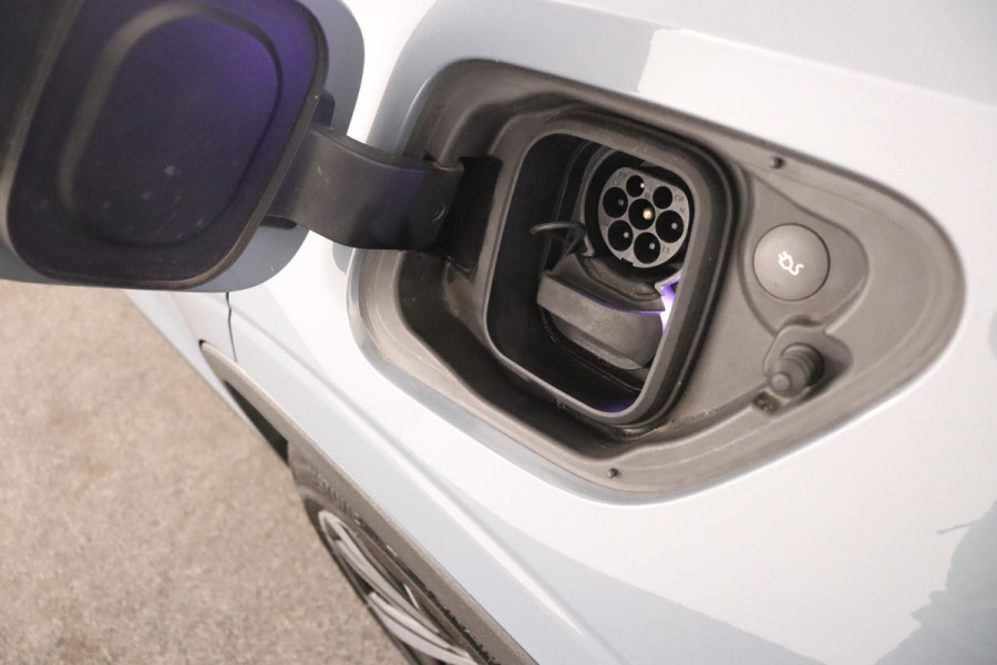 Polestar 2 Long Range Dual Motor Launch Edition 78kWh|SOH 91.5%|Stoelverwarming|Pano|ACC