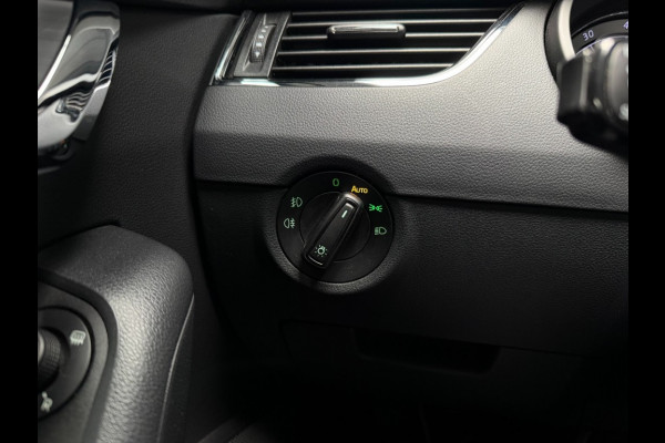 Škoda Octavia Combi 1.5 TSi 150 Pk Automaat Business Edition Climate Controle trekhaak Navigatie Stoelverwarming