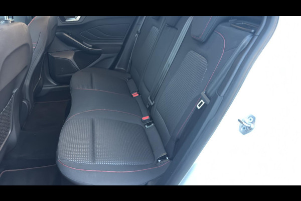 Ford FOCUS Wagon 1.0 EcoBoost Hybrid ST Line X Business TREKHAAK NIEUW STAAT CLIMAAT CONTROL CARPLAY