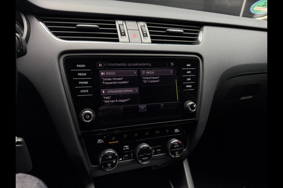 Škoda Octavia Combi 1.5 TSi 150 Pk Automaat Business Edition Climate Controle trekhaak Navigatie Stoelverwarming