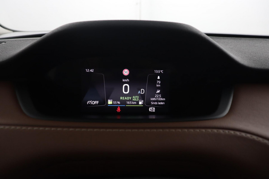 Škoda ENYAQ iV 60|Warmtepomp|Leer|Stoelverwarming|Trekhaak|SOH 92%|