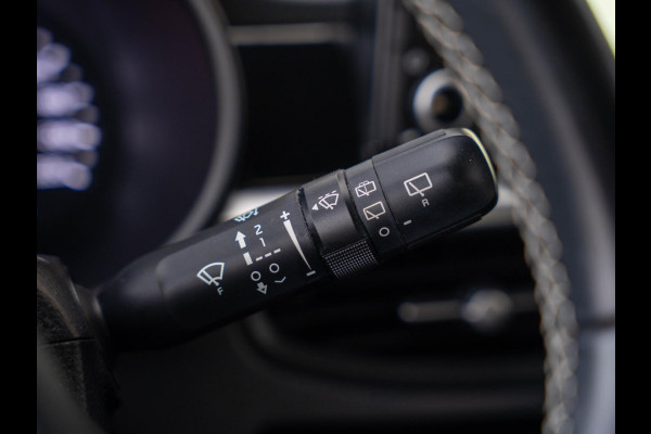 Kia Picanto 1.0 CVVT Design Edition / Camera / Carplay / Cruise / Navi