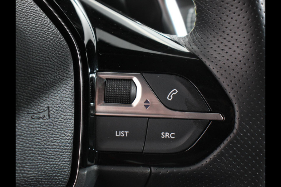 Peugeot 2008 1.2 PureTech 130pk Automaat GT | Climate Control | Camera Achter | Navigatie | Apple Carplay / Android auto | Digitale Cockpit | Velgen 17 inch
