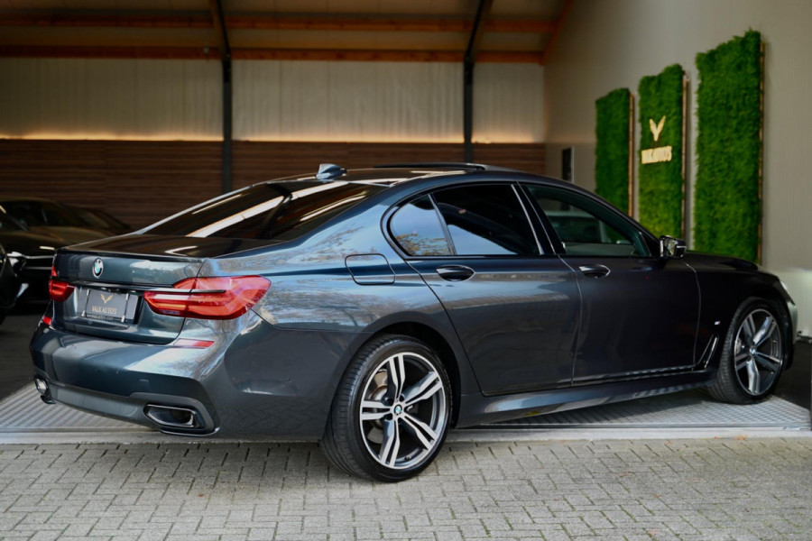 BMW 7 Serie 740e M Sport - 360 Camera - Massage - El. Achterbank - Laser Koplampen - Adaptive Cruise Control - Soft-Close