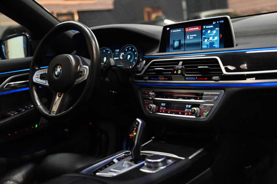 BMW 7 Serie 740e M Sport - 360 Camera - Massage - El. Achterbank - Laser Koplampen - Adaptive Cruise Control - Soft-Close