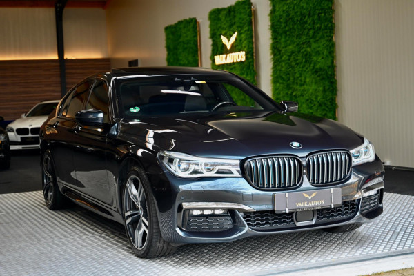BMW 7 Serie 740e M Sport - 360 Camera - Massage - El. Achterbank - Laser Koplampen - Adaptive Cruise Control - Soft-Close