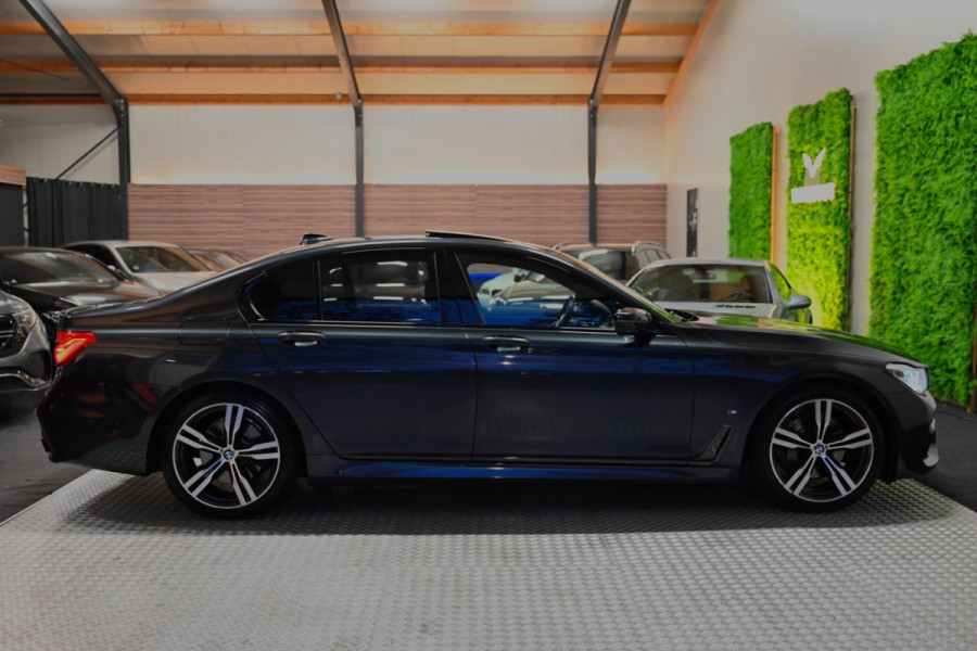 BMW 7 Serie 740e M Sport - 360 Camera - Massage - El. Achterbank - Laser Koplampen - Adaptive Cruise Control - Soft-Close