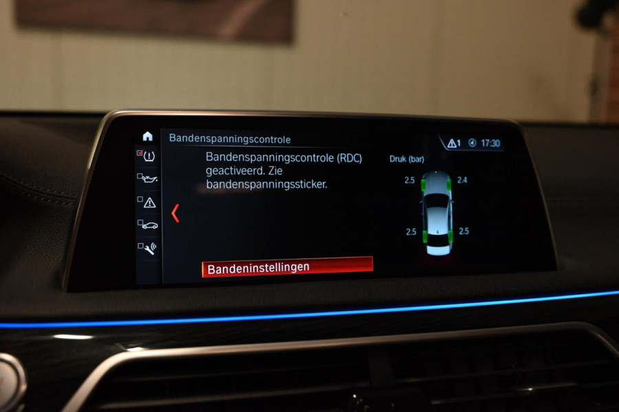 BMW 7 Serie 740e M Sport - 360 Camera - Massage - El. Achterbank - Laser Koplampen - Adaptive Cruise Control - Soft-Close