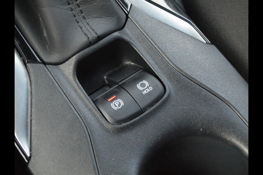 Toyota Corolla Touring Sports 1.8 Hybrid | Camera | Apple Carplay | Cruise Control | Navi |