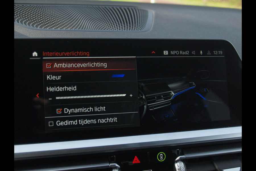 BMW 3 Serie Touring 318i Executive Edition | Camera | Apple Carplay | Trekhaak | Cruise Control | Automaat |