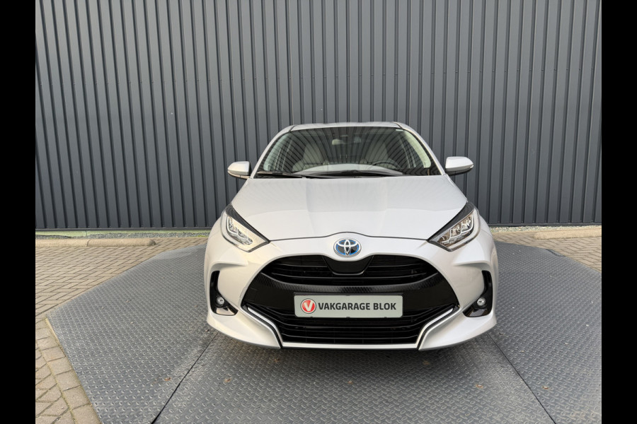 Toyota Yaris 1.5 Hybrid Executive | Creme LEER | JBL | BSM | Head-up | Rijklaar!!