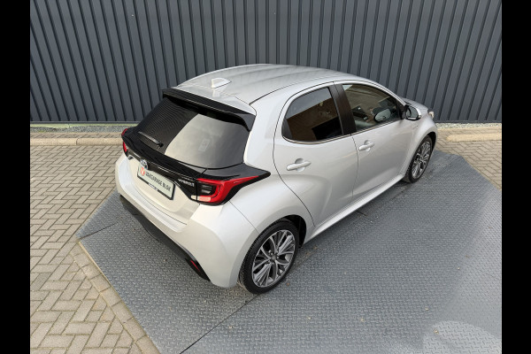 Toyota Yaris 1.5 Hybrid Executive | Creme LEER | JBL | BSM | Head-up | Rijklaar!!