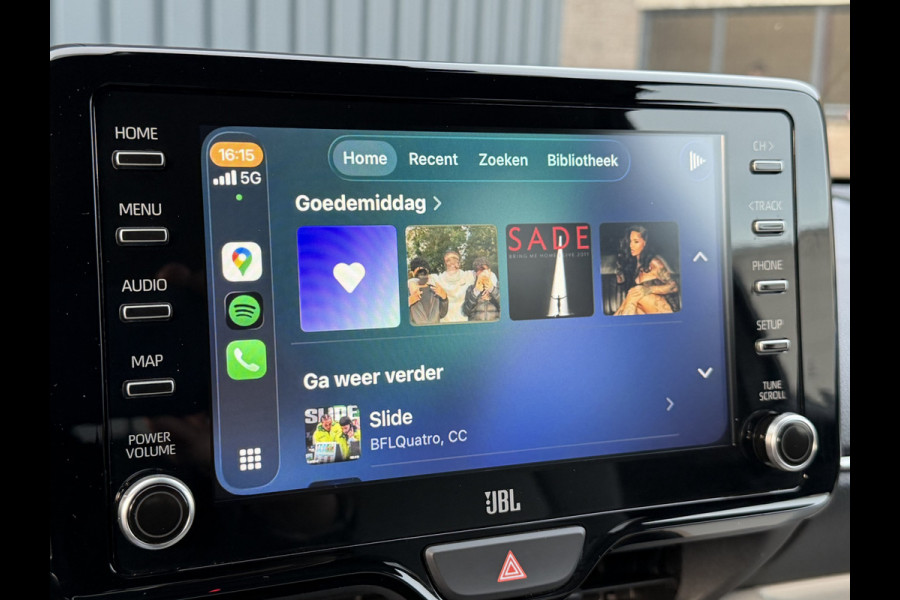 Toyota Yaris 1.5 Hybrid Executive | Creme LEER | JBL | BSM | Head-up | Rijklaar!!