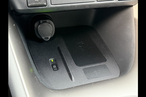 Toyota Yaris 1.5 Hybrid Executive | Creme LEER | JBL | BSM | Head-up | Rijklaar!!