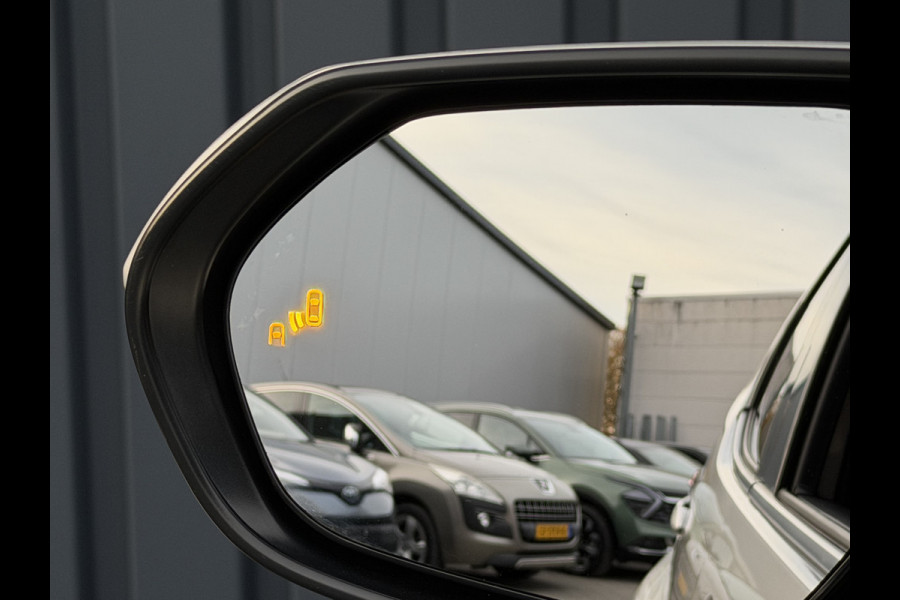 Toyota Yaris 1.5 Hybrid Executive | Creme LEER | JBL | BSM | Head-up | Rijklaar!!