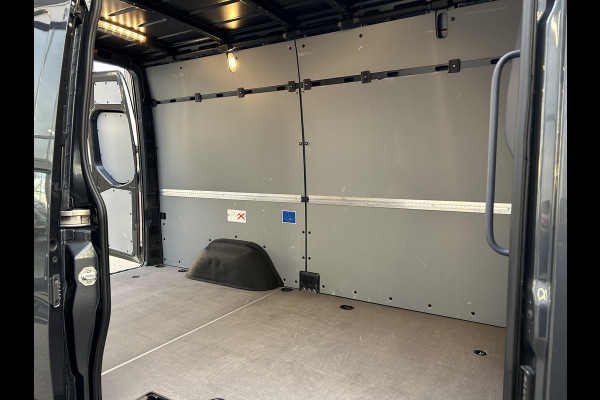 Mercedes-Benz Sprinter 317 CDI L2 H2 MBUX / Camera / Carplay navigatie / Airco