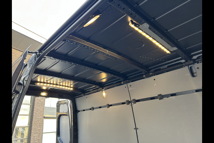 Mercedes-Benz Sprinter 317 CDI L2 H2 MBUX / Camera / Carplay navigatie / Airco