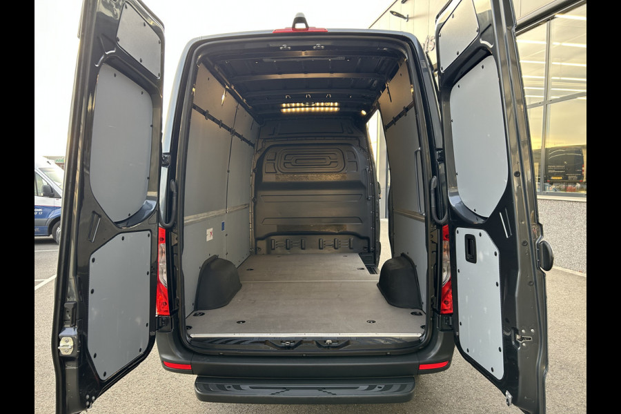 Mercedes-Benz Sprinter 317 CDI L2 H2 MBUX / Camera / Carplay navigatie / Airco