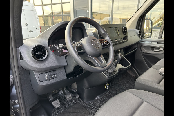 Mercedes-Benz Sprinter 317 CDI L2 H2 MBUX / Camera / Carplay navigatie / Airco