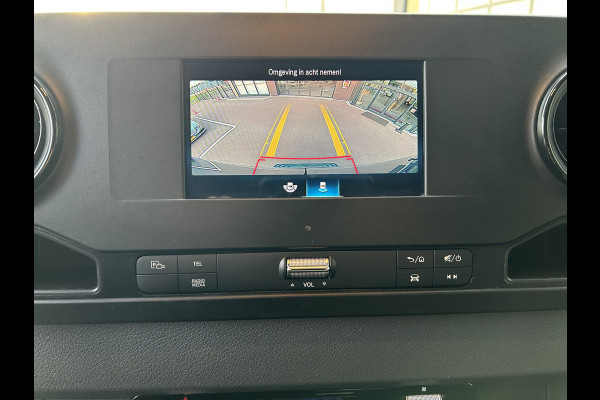 Mercedes-Benz Sprinter 317 CDI L2 H2 MBUX / Camera / Carplay navigatie / Airco