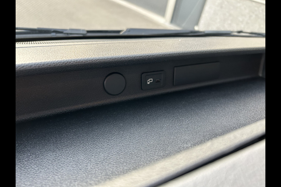 Mercedes-Benz Sprinter 317 CDI L2 H2 MBUX / Camera / Carplay navigatie / Airco