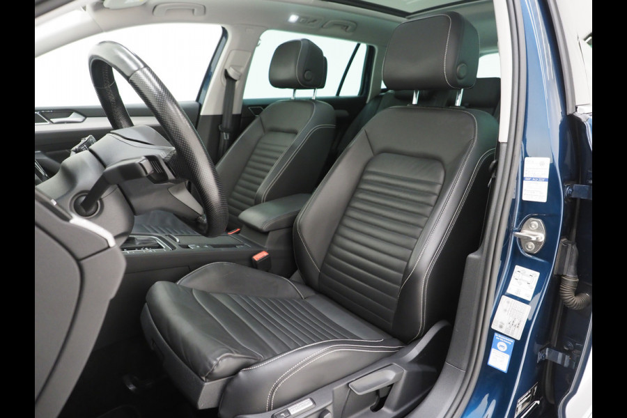 Volkswagen Passat Variant 1.4 TSI PHEV GTE R-Line | Panoramadak | Trekhaak | Massage | Adaptive Cruise | Camera | Carplay