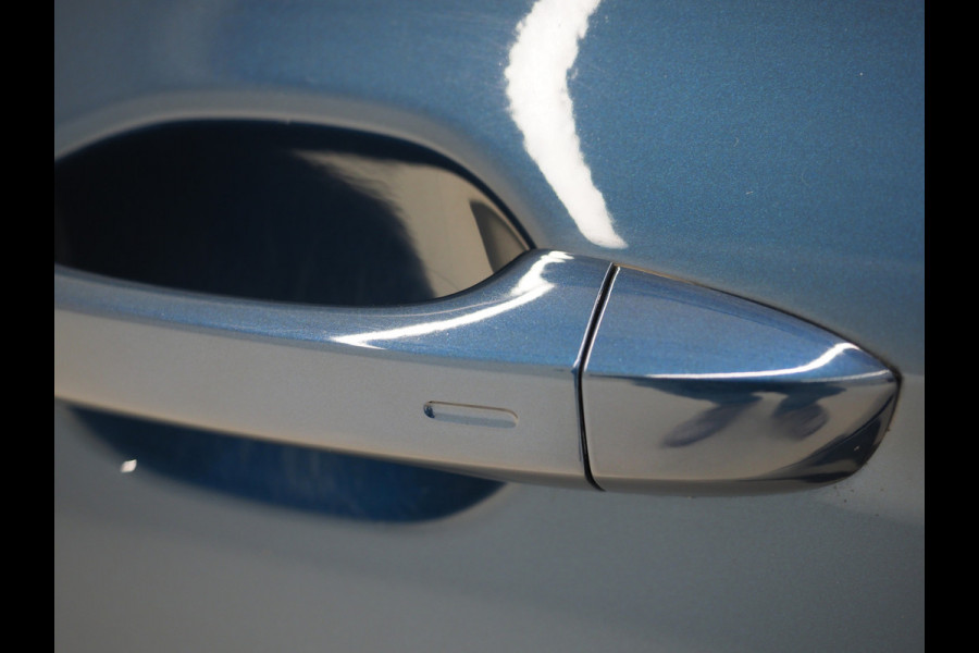 Volkswagen Passat Variant 1.4 TSI PHEV GTE R-Line | Panoramadak | Trekhaak | Massage | Adaptive Cruise | Camera | Carplay