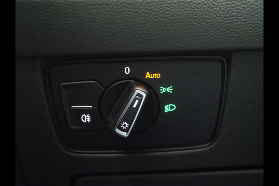 Volkswagen Passat Variant 1.4 TSI PHEV GTE R-Line | Panoramadak | Trekhaak | Massage | Adaptive Cruise | Camera | Carplay