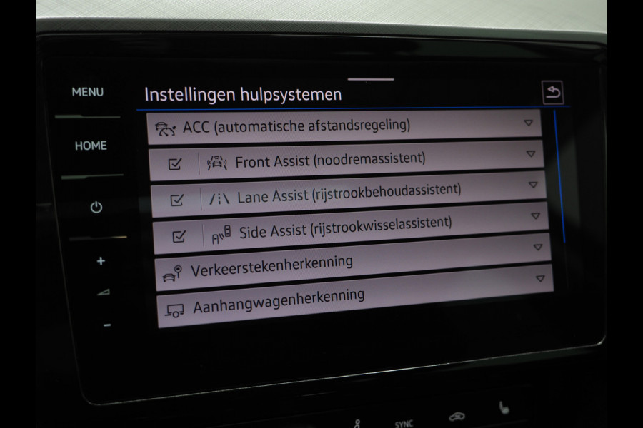 Volkswagen Passat Variant 1.4 TSI PHEV GTE R-Line | Panoramadak | Trekhaak | Massage | Adaptive Cruise | Camera | Carplay