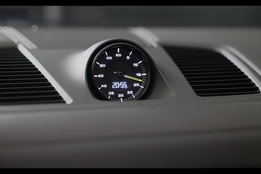 Porsche Cayenne 3.0 E-Hybrid / Softclose / Head Up / Leder / Pano / Memory / Bose / 360 Camera / 21 Inch