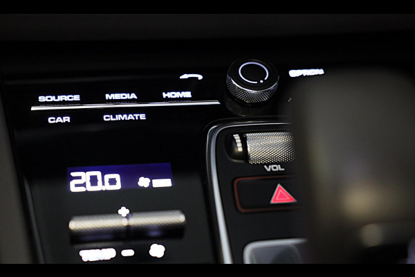 Porsche Cayenne 3.0 E-Hybrid / Softclose / Head Up / Leder / Pano / Memory / Bose / 360 Camera / 21 Inch