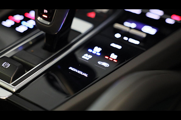 Porsche Cayenne 3.0 E-Hybrid / Softclose / Head Up / Leder / Pano / Memory / Bose / 360 Camera / 21 Inch